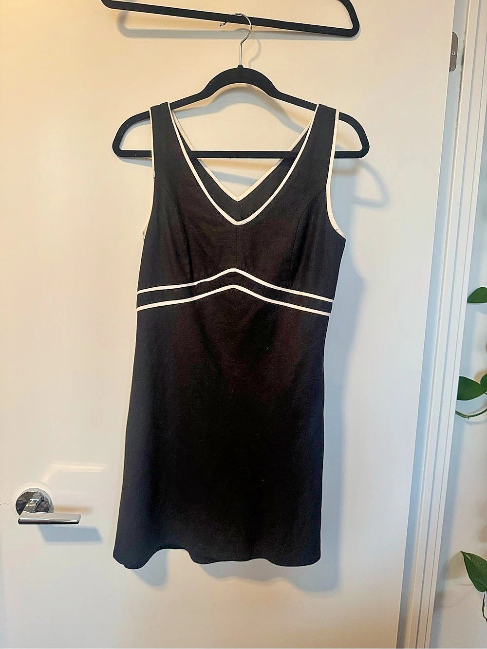 Lori M Collection M0186 Black Mini Dress Size CA 00/34